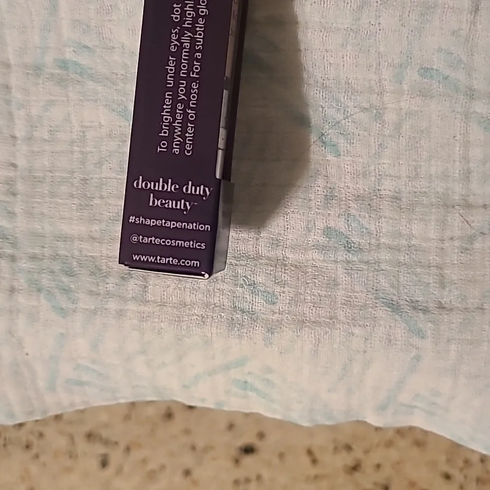 Tarte Shape Tape Glow Wand color Auroral .2 fl oz/ 6 ml NIB